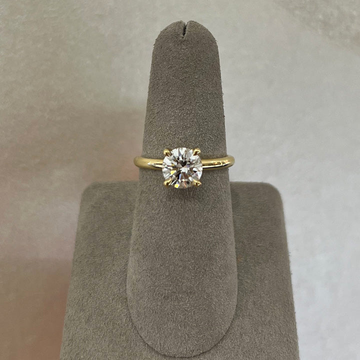 Moyer Collection 18K Yellow Gold 1.50ct Round Brilliant Cut Solitaire Complete Engagement Ring - 020513