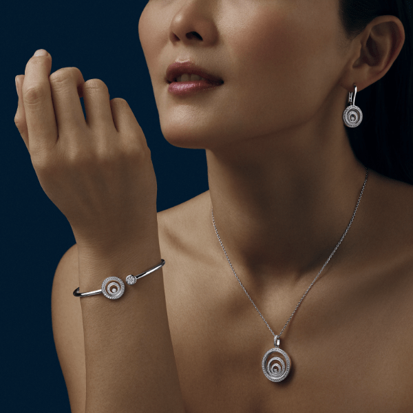 Chopard 18k White Gold Happy Spirit Pendant - 798231-1001