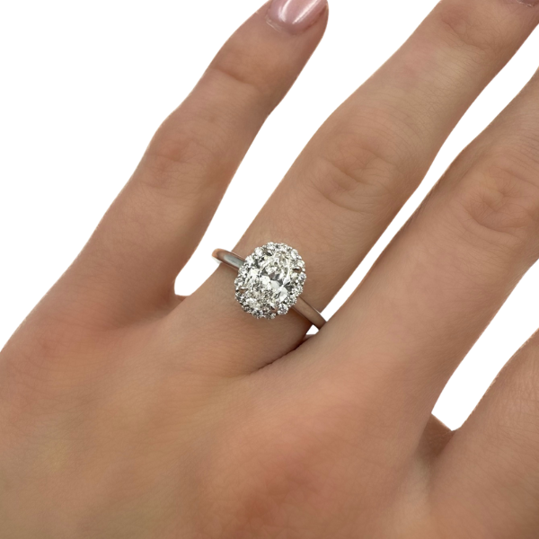 Moyer Collection 14K White Gold 1.02ct Oval Halo Engagement Ring - 011281