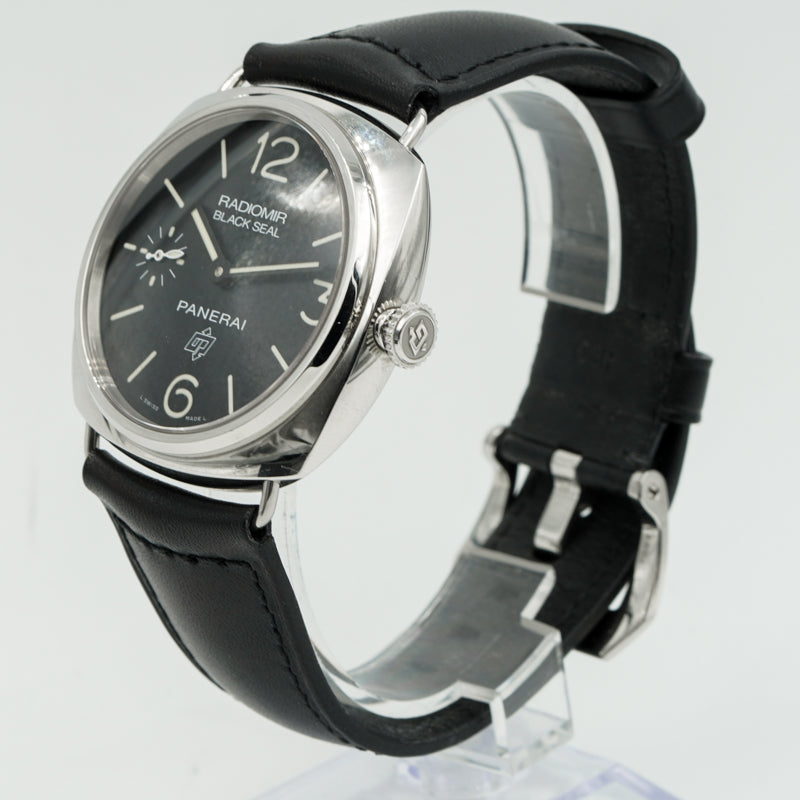 Panerai Radiomir Black Seal PAM00380 45mm B&P 2017 w. Extra Strap