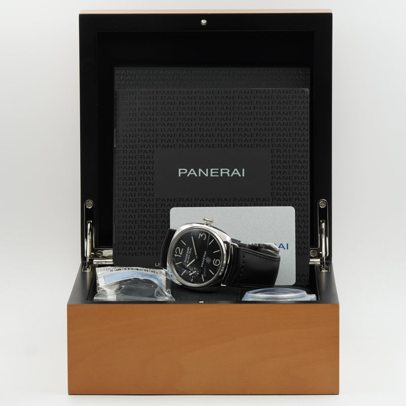 Panerai Radiomir Black Seal PAM00380 45mm B&P 2017 w. Extra Strap