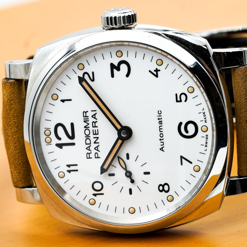 SOLD - Panerai Radiomir 1940 3 Days PAM00655 B&P 2021 White Dial Automatic