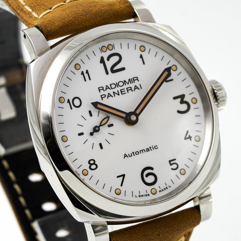 SOLD - Panerai Radiomir 1940 3 Days PAM00655 B&P 2021 White Dial Automatic