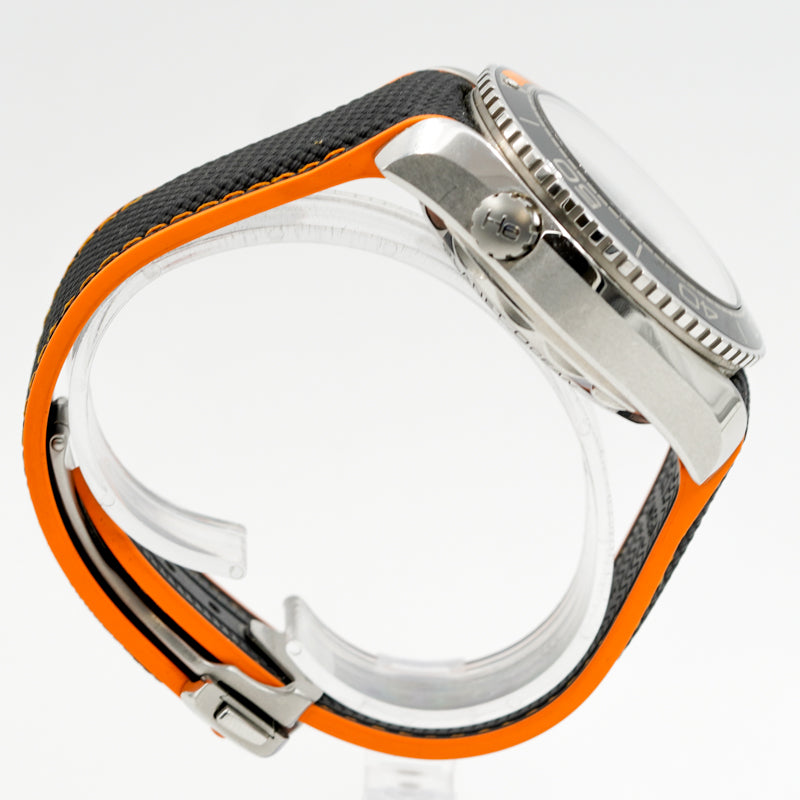 SOLD - Omega Planet Ocean Chronograph 215.32.46.51.01.001 Seamaster B&P Black & Orange