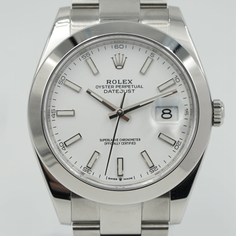 Rolex Datejust 126300 Smooth Bezel White Dial 41mm B&P 2023