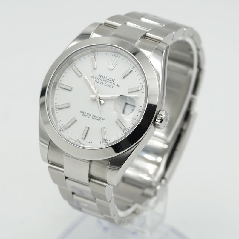 Rolex Datejust 126300 Smooth Bezel White Dial 41mm B&P 2023
