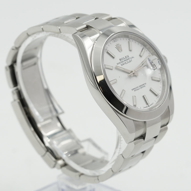 Rolex Datejust 126300 Smooth Bezel White Dial 41mm B&P 2023