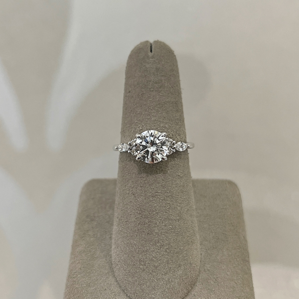 Moyer Collection 14K White Gold 1.57ct Round Brilliant Cut Complete Engagement Ring - 020581
