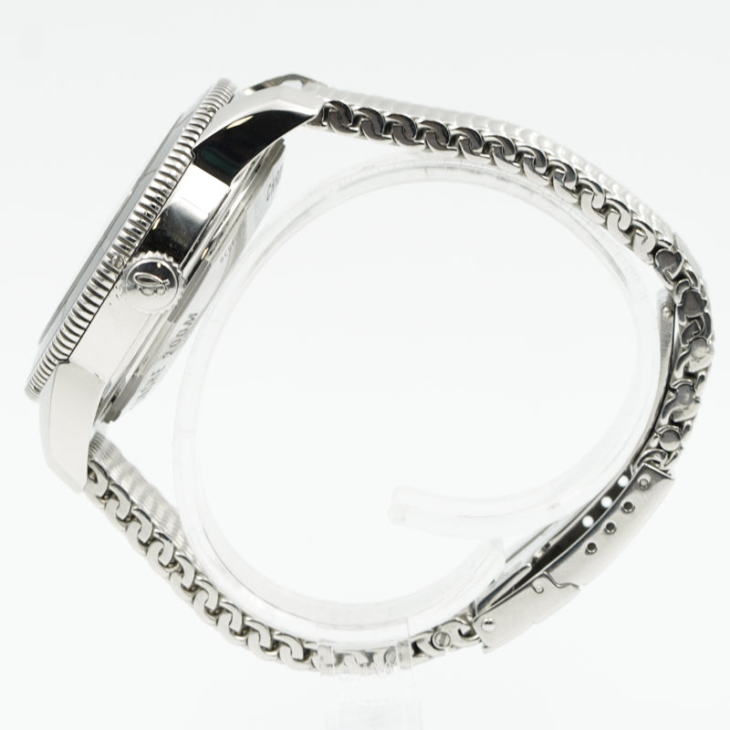 SOLD - Breitling Superocean Heritage AB2010121B1A1 42mm Mesh Bracelet in Steel