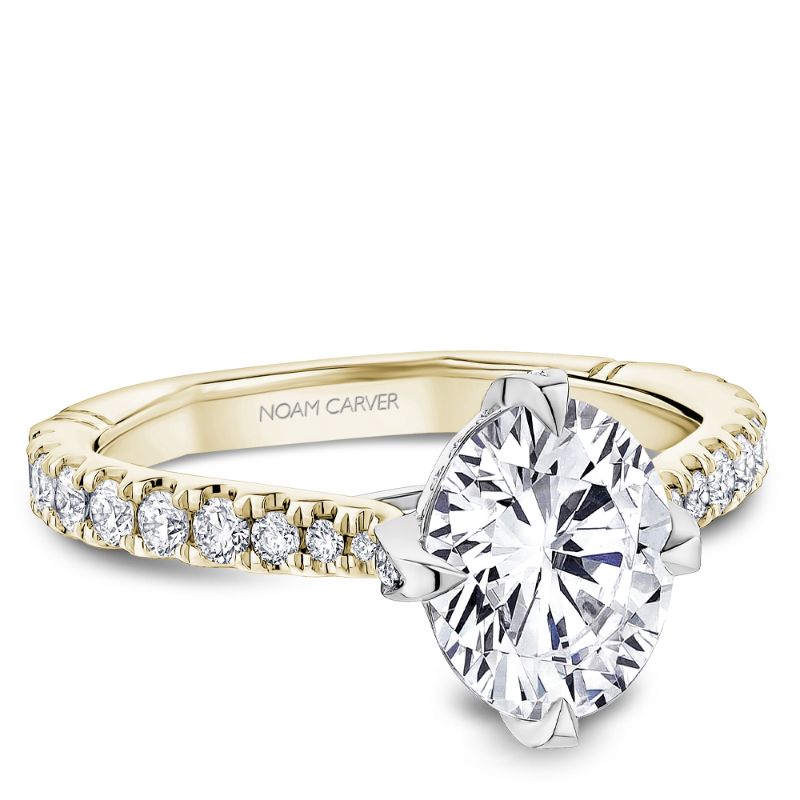 Oval shape Atelier engagement ring with 44 round VS1-FG diamonds