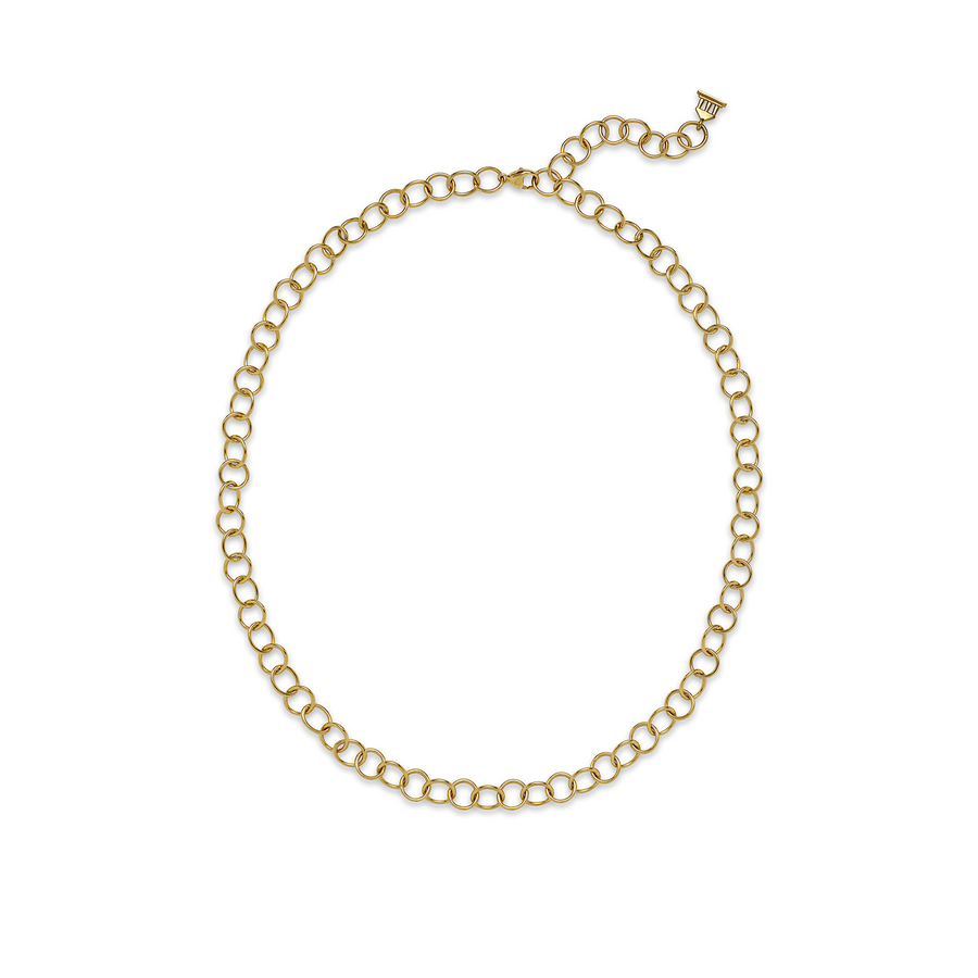 One of our original custom created chains, the 18K Arno Chain was originally inspired by the reflections of flowing water. Composed of ovals and rounds, this chain takes its name from the historic river that traverses the city of Florence. A significant piece for any occasion, the Arno is stunning on its own, or can be the perfect home for your favorite amulet or pendant.18K GoldLobster ClaspLength 24, Link: 11mm x 9mmAvailable in 18, 24, 32.