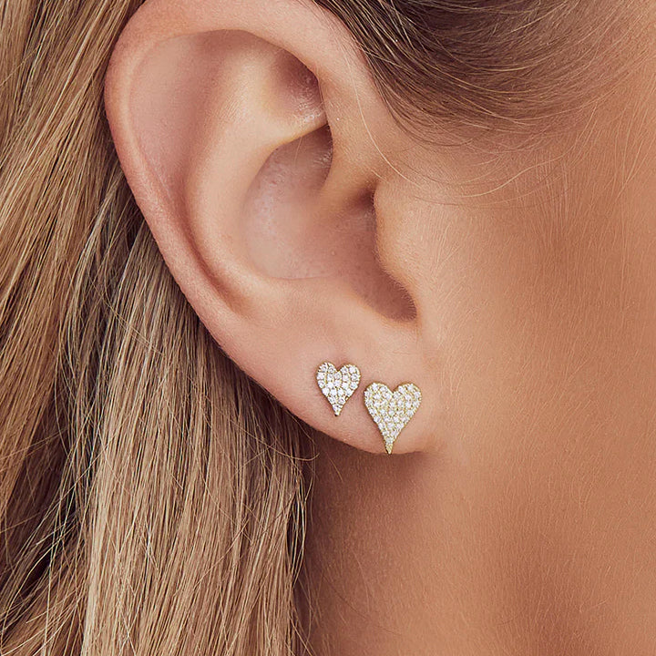 14K White Gold 0.10ct Diamond Pave Heart Stud Earrings - SC55006717
