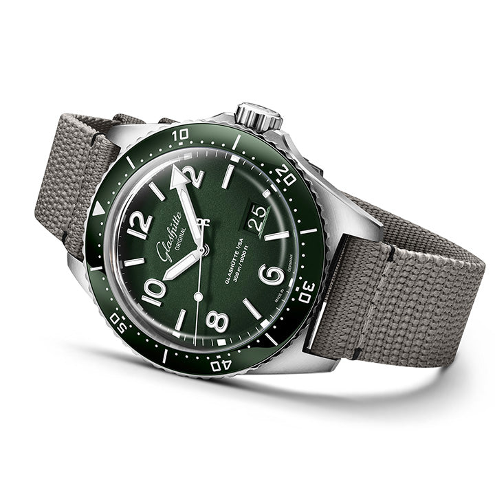 Glashutte Original SeaQ Panorama Date in Reed Green with Grey Synthetic Strap - 1-36-13-07-83-34