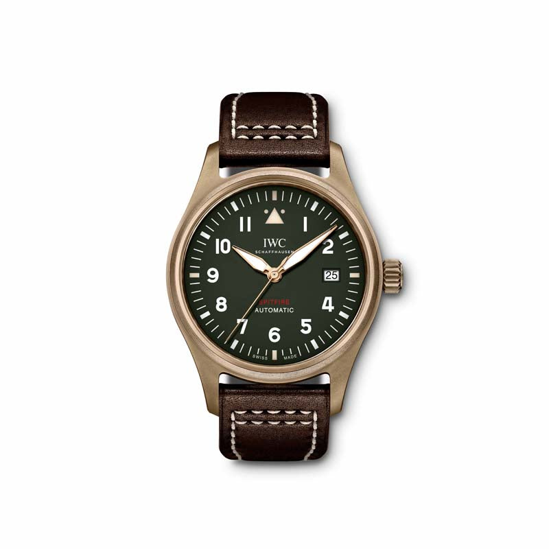 The bronze case, olive green dial and brown calfskin strap imbue it with a unique character. Over time, the bronze develops an individual patina. The Pilots Watch Automatic Spitfire remains true to the purist instrument design of the Mark 11 navigation watch, which was produced from 1948 onward for the British Royal Air Force. The new, IWC-manufactured 32110 calibre is featured for the first time in this functional timepiece. Case: bronze, 39mmx10.6mm, water resistance 6 bar Dial: green dial wit