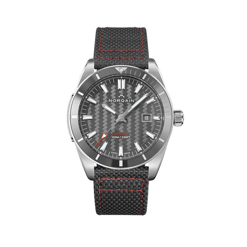 The Adventure collection is a line with a sporty and strong character. The distinctive NORQAIN pattern on all the dials, the knurled bezel and the accentuated self-confidence of this watch make it unmistakable. The Adventure Sport has been developed for all sports allrounders constantly looking for a new challenge. Whether you enjoy climbing mountains, walking in the desert, kayaking down a river or hiking through the forest. This powerful model with a robust case, will be the perfect companion 