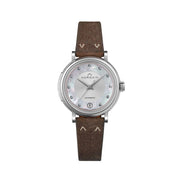 Those who wear a Freedom 60 watch on their wrist can feel the vibes of the 60s. Our inspiration from the new positive attitude towards travel, exploring, and the experience of individual freedom, all combined with our love for attention to detail, have led us to this design classic. The characteristics of this collection are the incredibly beautiful design elements -- starting with the vintage straps with the unique NORQAIN stitches, followed by the box type glass with its origin in the 60s and 