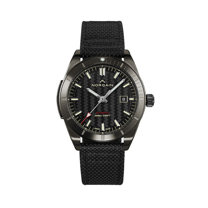 The Adventure collection is a line with a sporty and strong character. The distinctive NORQAIN pattern on all the dials, the knurled bezel and the accentuated self-confidence of this watch make it unmistakable. The Adventure Sport has been developed for all sports allrounders constantly looking for a new challenge. Whether you enjoy climbing mountains, walking in the desert, kayaking down a river or hiking through the forest. This powerful model with a robust case, will be the perfect companion 