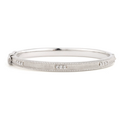 From the JudeFrances Silver Collection, the JudeFrances Silver Simple Lisse Bangle features round faceted white topaz pave set in sterling silver with the signature brushed JFJ finish and beaded edge.
