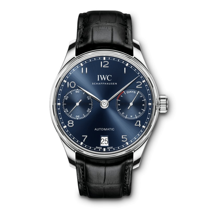 The Portugieser Automatic has become one of the most successful Portugieser models ever to be produced in Schaffhausen. The balanced dial design retains the classic appeal of the legendary original Portugieser first manufactured in the 1930s. The pawls, automatic wheel and rotor bearing in the legendary Pellaton winding system are made from extremely wear-resistant ceramic, while two barrels build up an impressive 7-day power reserve. The ergonomically optimized strap horns ensure greater comfor