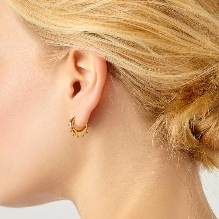 Temple St. Clair 18K Yoga Hoops- E18811-GRHHP